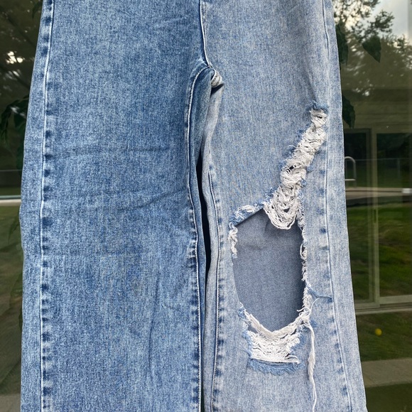 Shein Colorblock Ripped Jeans - Picture 3 of 5